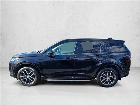 Used 2025 Land Rover Discovery Sport S image 8