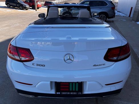 Used 2018 Mercedes-Benz C 300 4MATIC Cabriolet image 4