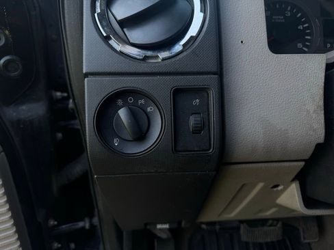 Used 2009 Ford F350 XLT image 20