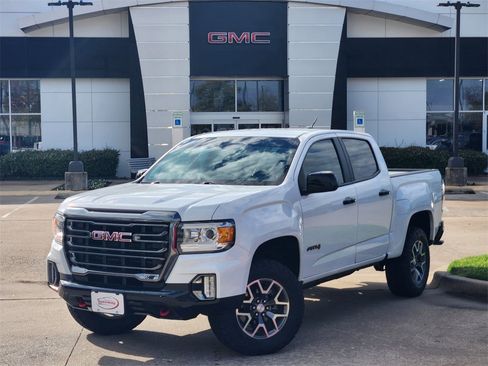 Used 2022 GMC Canyon AT4 w/ Trailering Package image 1