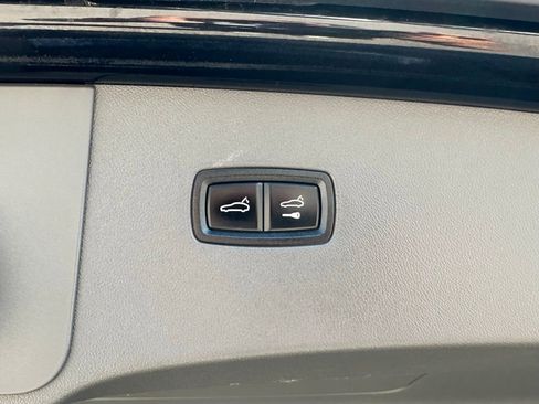 Used 2022 Porsche Cayenne E-Hybrid Coupe image 82