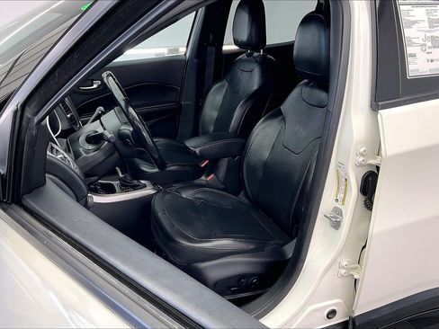 Used 2020 Jeep Compass High Altitude AWD/4WD image 17
