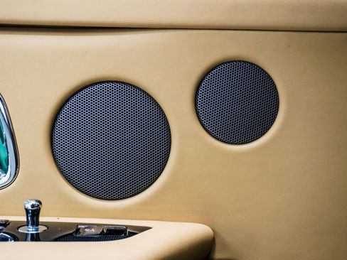 Used 2020 Rolls-Royce Cullinan image 35