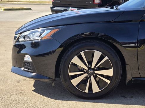 Used 2022 Nissan Altima 2.5 SV image 6
