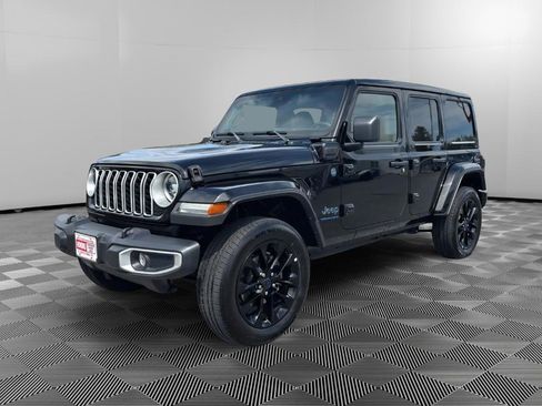 Used 2025 Jeep Wrangler Sahara w/ Safety Group image 1