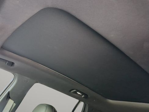 Used 2025 Chevrolet Equinox RS w/ Convenience Package III FWD image 58