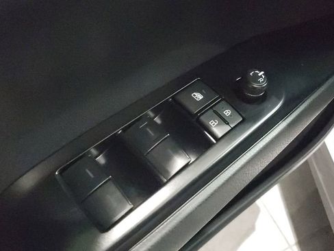 Used 2025 Toyota Camry XSE image 22