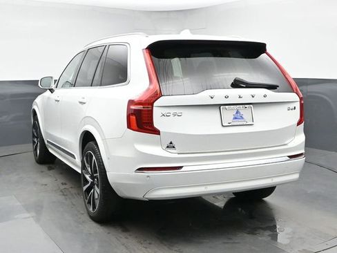 Used 2024 Volvo XC90 B6 Ultimate w/ Lounge Package AWD/4WD image 8