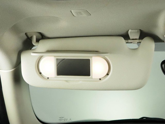 Used 2024 MINI Cooper 2-Door Hardtop FWD image 54