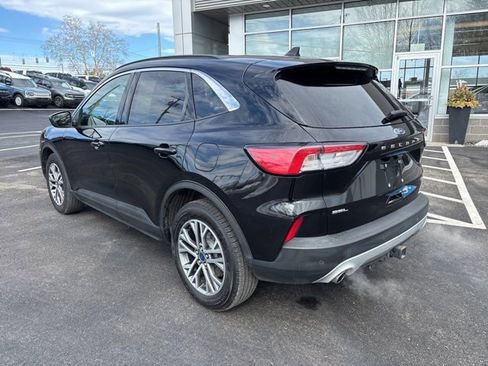 Certified 2022 Ford Escape SEL w/ Technology Package image 5