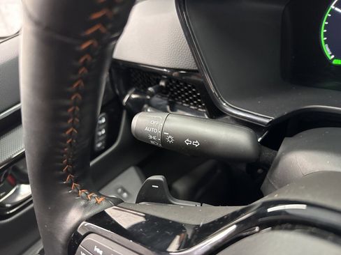 Used 2025 Honda CR-V Sport Touring image 22