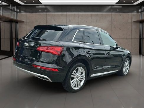Used 2019 Audi Q5 2.0T Premium Plus w/ Premium Plus Package AWD/4WD image 5