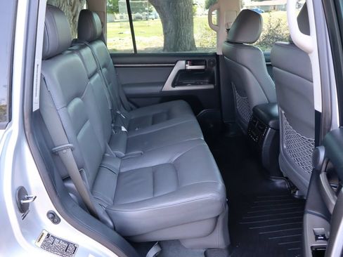 Used 2008 Toyota Land Cruiser AWD/4WD image 22