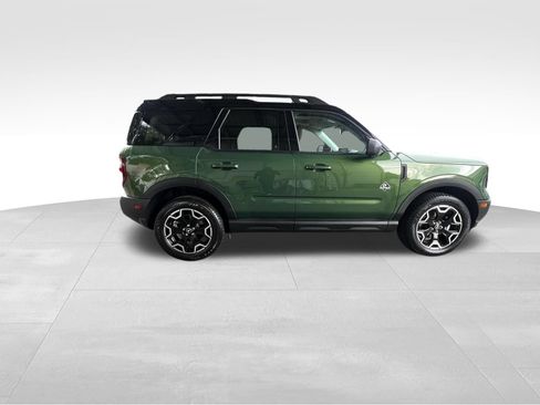 Used 2025 Ford Bronco Sport Outer Banks w/ Outer Banks Tech Package+ AWD/4WD image 4