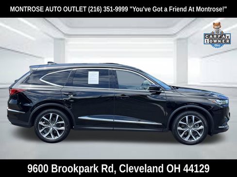 Used 2023 Acura MDX SH-AWD w/ Technology Package image 3