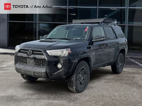 Used 2021 Toyota 4Runner Venture image 5