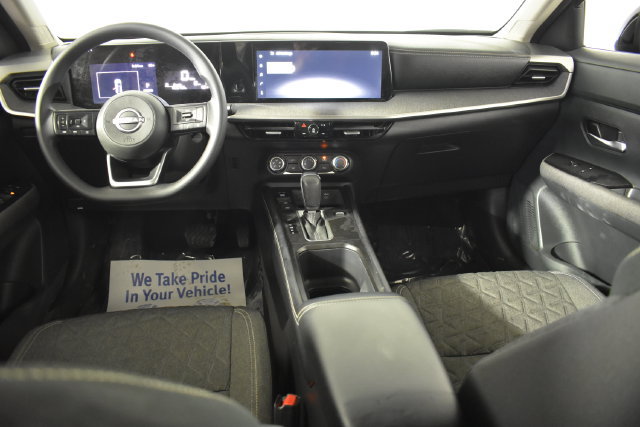 Certified 2025 Nissan Kicks SV AWD/4WD image 24