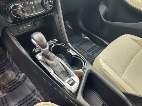 Used 2020 Buick Encore GX Select image 15