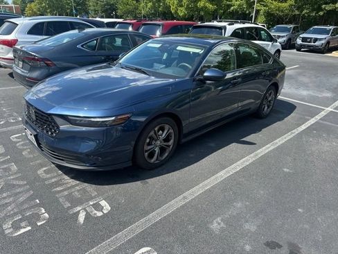 Used 2024 Honda Accord EX image 2