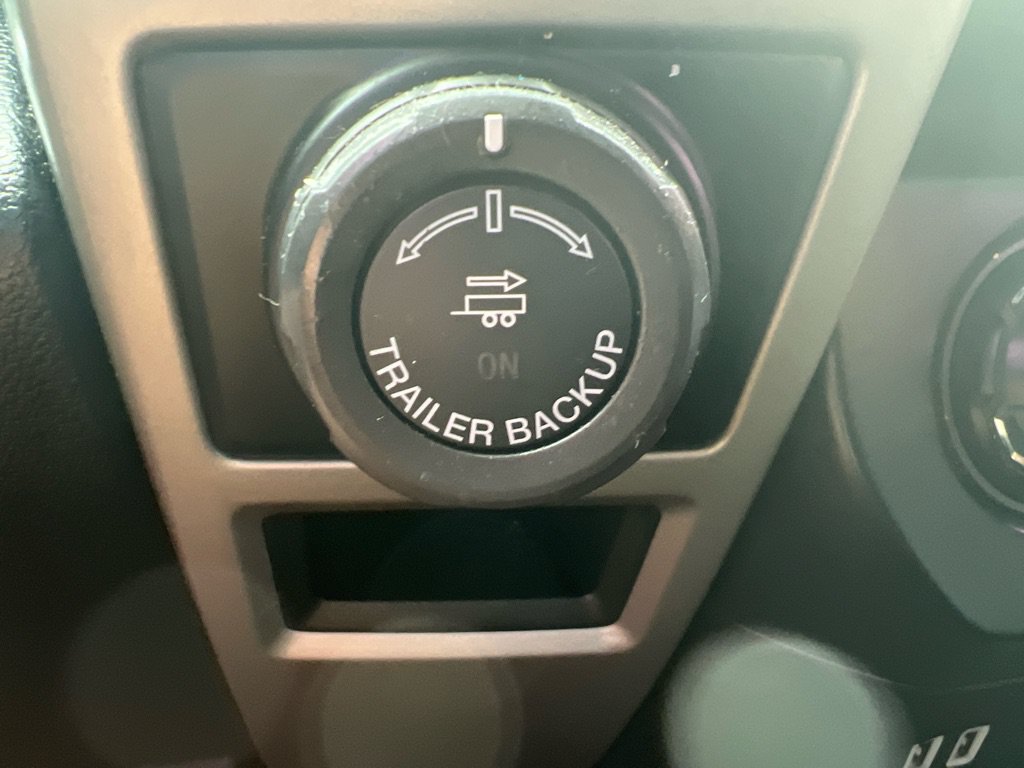 Used 2017 Ford F150 Lariat w/ Trailer Tow Package AWD/4WD image 18