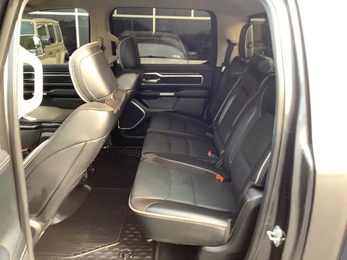 Certified 2019 RAM 1500 Laramie AWD/4WD image 7
