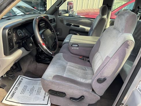 Used 1996 Dodge Ram 3500 Truck 4x4 Club Cab image 9