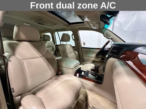 Used 2008 Lexus LX 570 4WD w/ Technology Pkg image 18
