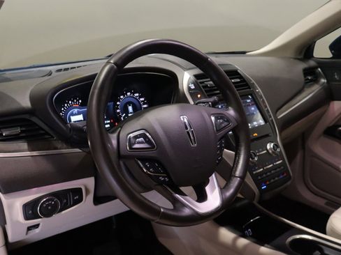 Used 2018 Lincoln MKC Reserve image 10