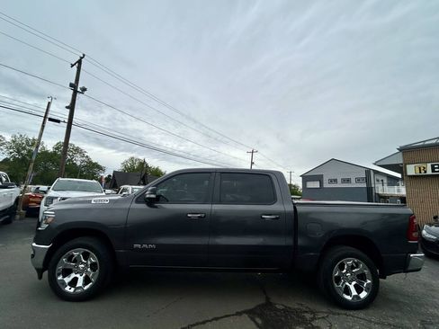 Used 2019 RAM 1500 Big Horn AWD/4WD image 3