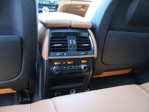 Used 2018 BMW X6 sDrive35i w/ Lighting Package RWD image 19