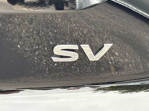 Certified 2024 Nissan Pathfinder SV w/ SV Premium Package FWD image 5