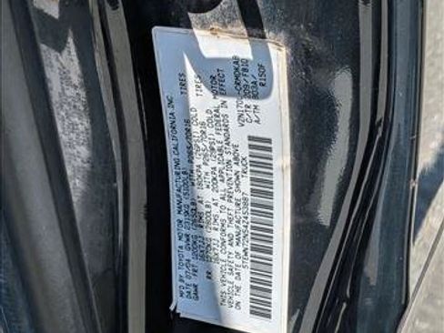 Used 2004 Toyota Tacoma 4x4 Xtracab V6 image 21