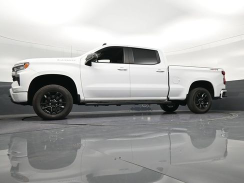 Used 2023 Chevrolet Silverado 1500 RST AWD/4WD image 36