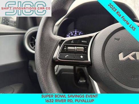Used 2023 Kia Forte LXS w/ LXS Technology Package image 12