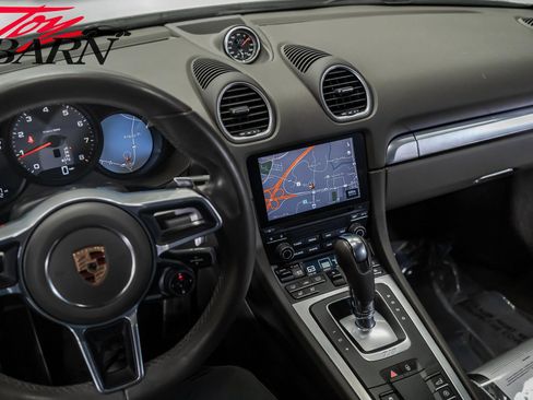 Used 2018 Porsche 718 Cayman S image 40