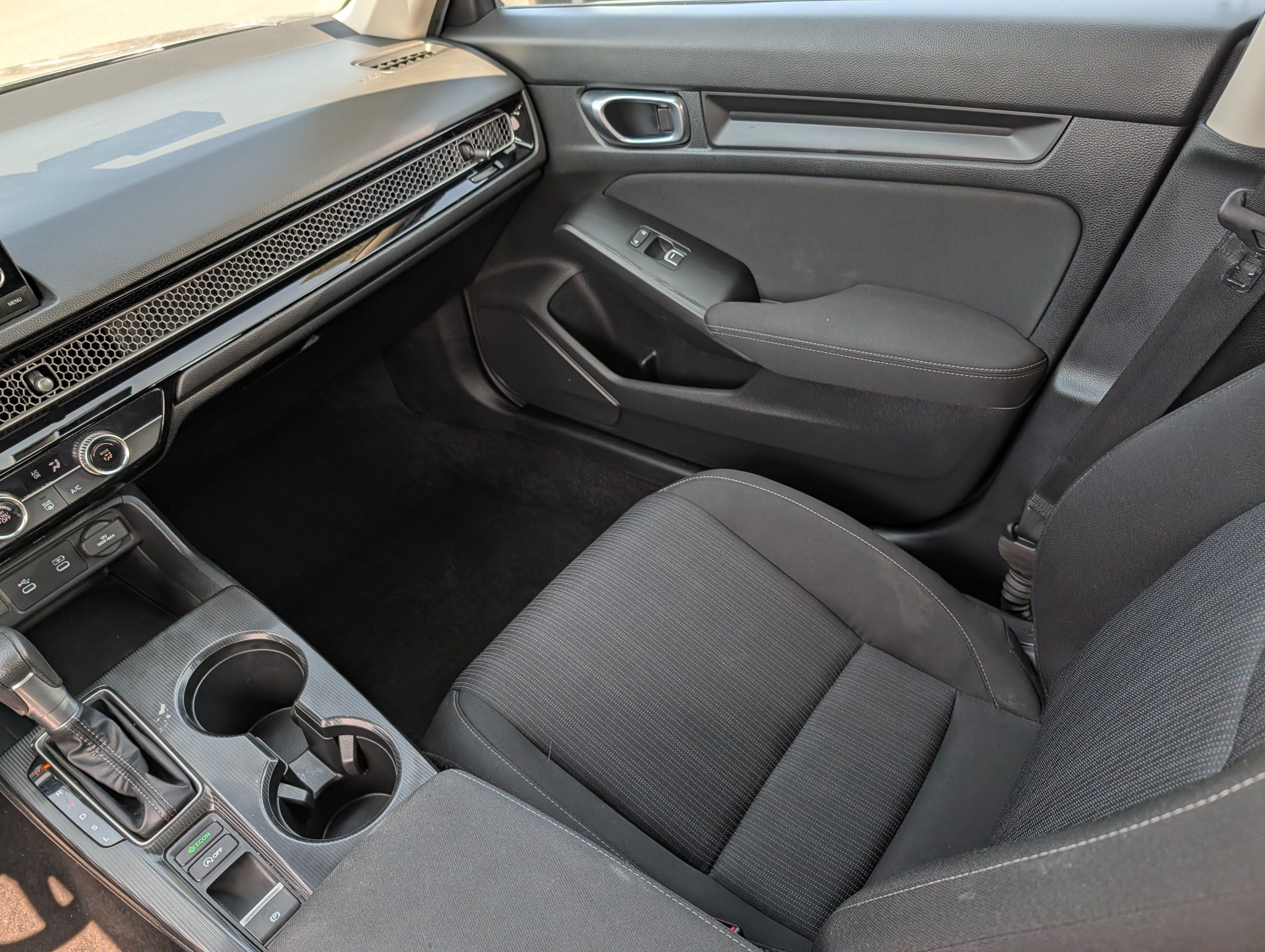 Used 2025 Honda Civic LX image 11