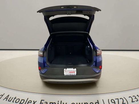 Used 2022 Volkswagen ID.4 Pro S w/ Gradient Package RWD image 9
