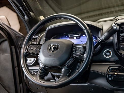 Used 2023 RAM 3500 Limited image 19