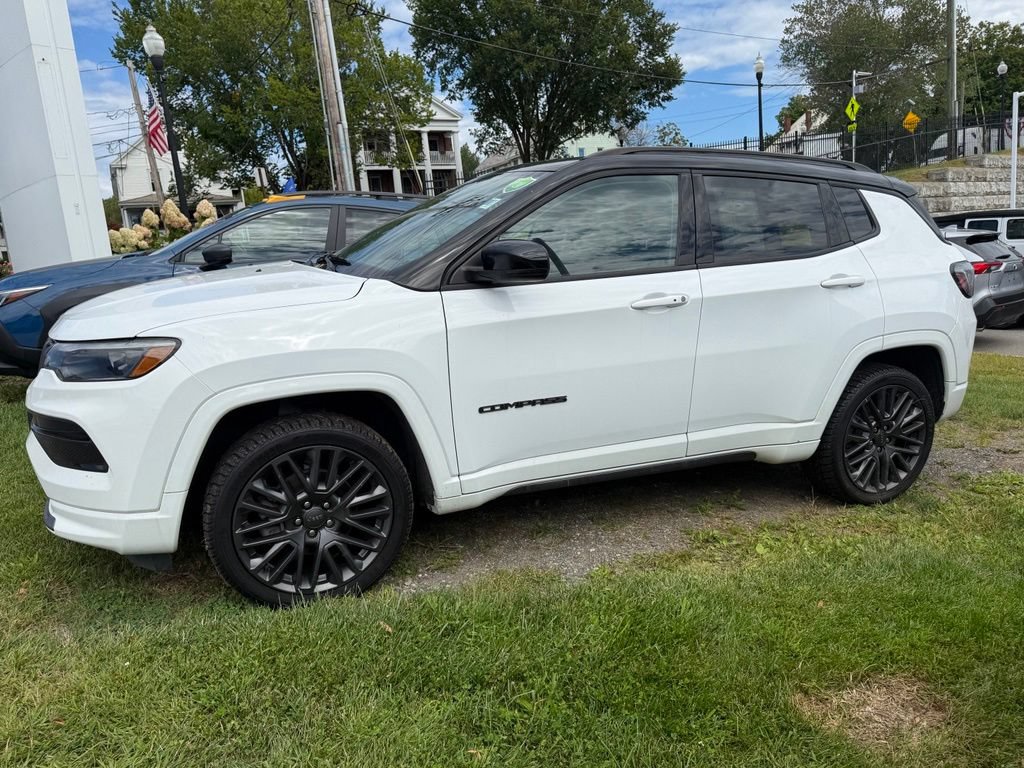 Used 2022 Jeep Compass High Altitude AWD/4WD image 7