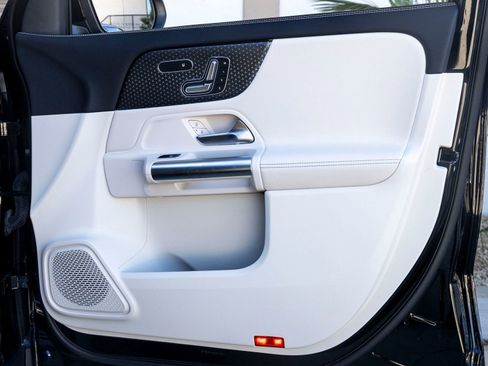 Used 2026 Mercedes-Benz GLA 250 image 25