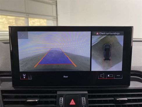 Used 2021 Audi Q5 Premium Plus image 25