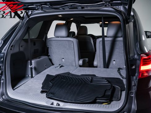 Used 2019 Toyota Highlander Limited Platinum AWD/4WD image 36