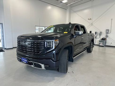 Used 2025 GMC Sierra 1500 Denali Ultimate image 15
