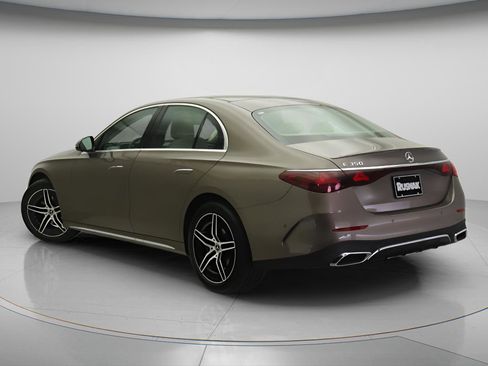 New 2026 Mercedes-Benz E 350 Sedan image 2