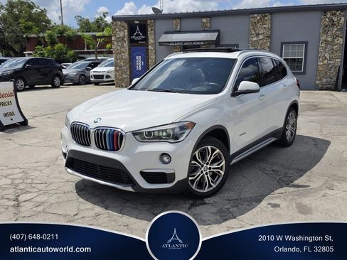 Used 2017 BMW X1 xDrive28i AWD/4WD image 1