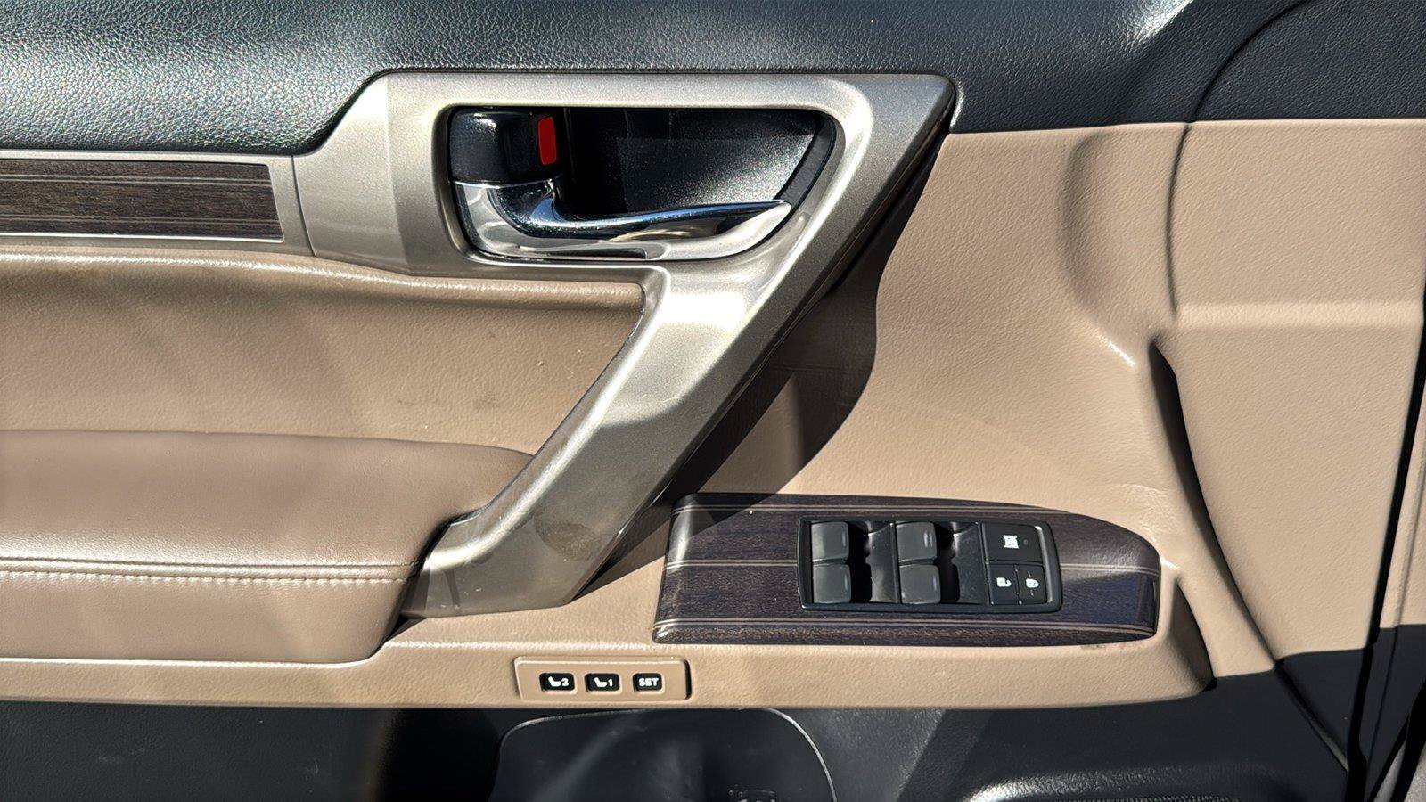 Used 2021 Lexus GX 460 Premium w/ Premium Package AWD/4WD image 27
