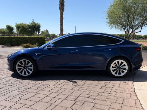 Used 2019 Tesla Model 3 Standard Range Plus RWD image 5