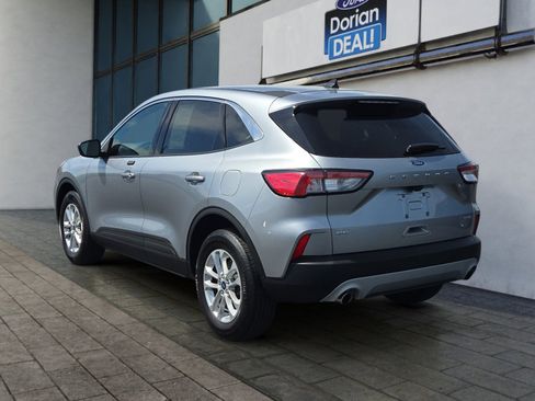 Used 2022 Ford Escape SE w/ Convenience Package AWD/4WD image 5