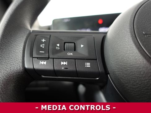 Certified 2025 Nissan Kicks SV w/ Charging Package image 13