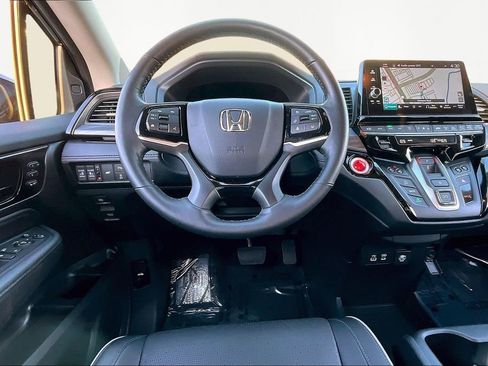 Certified 2025 Honda Odyssey Elite image 8